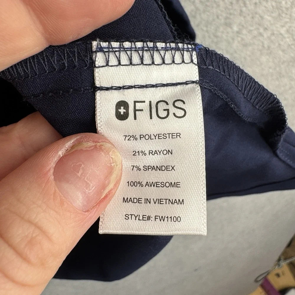FIGS Casma Three-Pocket Scrub Top Women's M Navy Blue Stretch Medical NWT